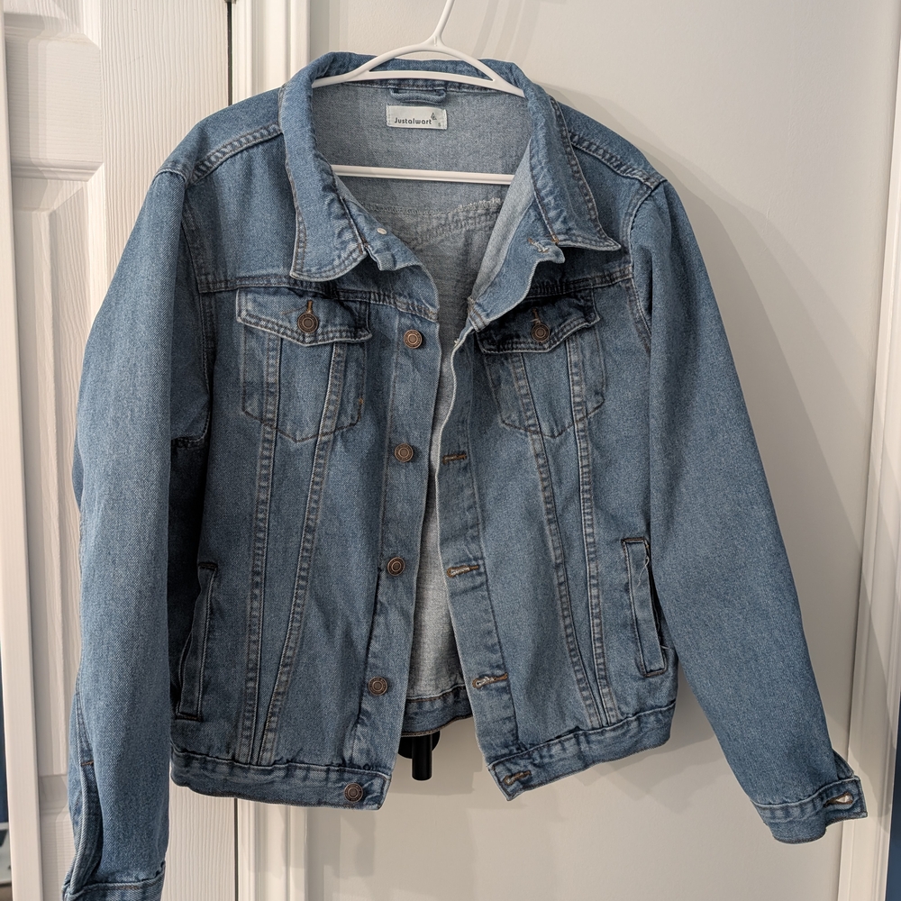 Universal Thread Light Blue Jean Jacket